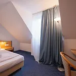 Viktoria Duesseldorf-neuss - Self Check-in 3*