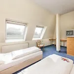 Viktoria Duesseldorf-neuss - Self Check-in 3* نيوس