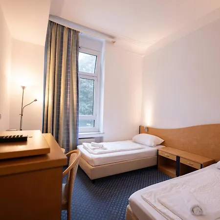 Viktoria Duesseldorf-neuss - Self Check-in 3*