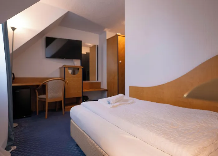 Viktoria Düsseldorf-neuss - Self Check-in 3*