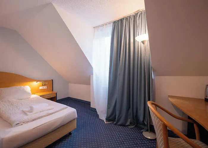 Viktoria Duesseldorf-neuss - Self Check-in 3*