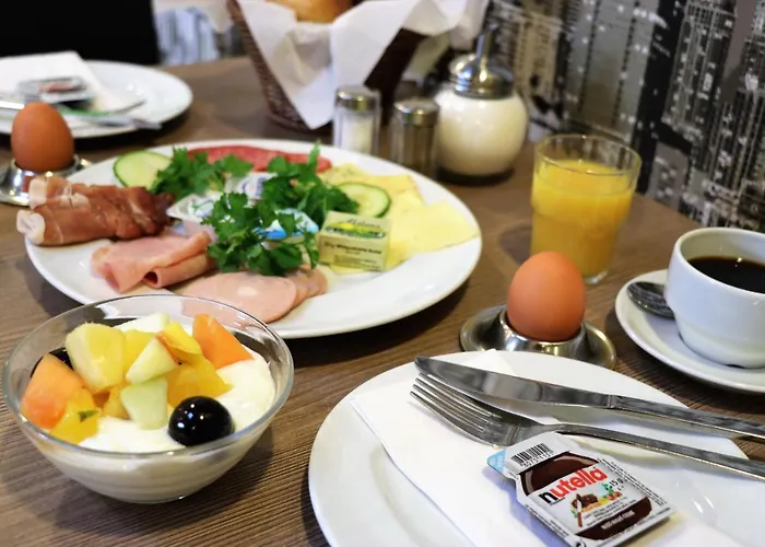 호텔 Viktoria Duesseldorf-neuss - Self Check-in 3*